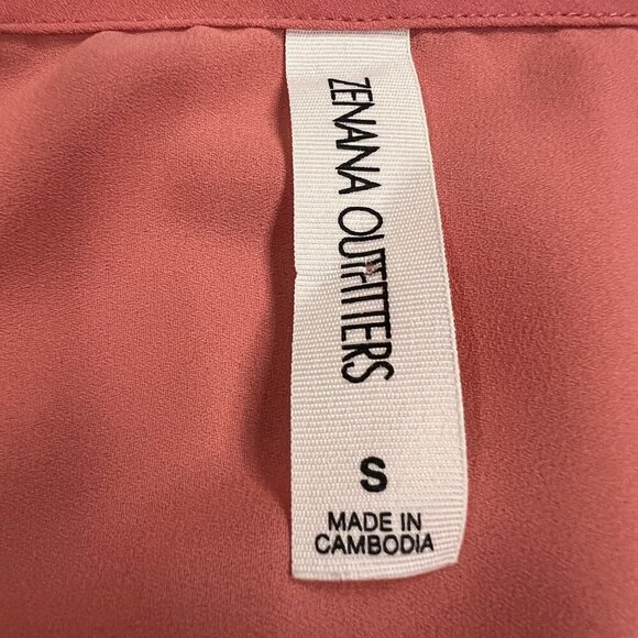 Zenana Outfitters Women's Long Bell Sleeve V-Neck Top Rosewood Size Small - Picture 8 of 9